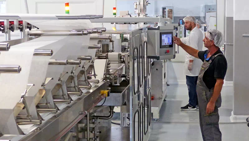 SYF-12 12 Lanes Wet Wipes Production Line In Greece