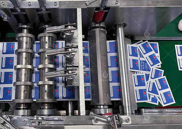 Alcohol Pads Seal Packaging Making Machine