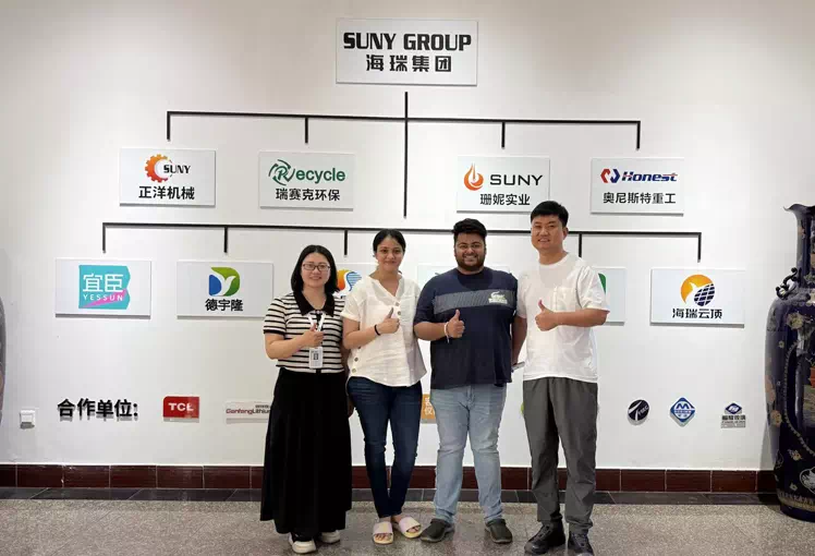 Indian Customers Visited the Wet Wipes Production Line