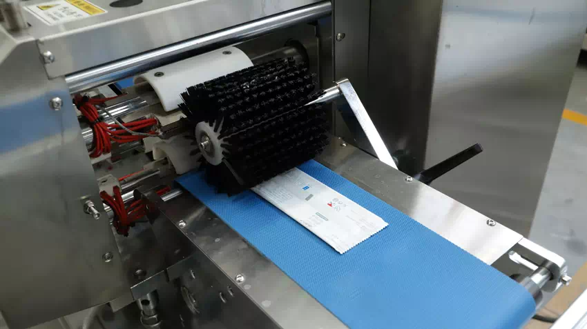Single One Wipes Machine for Individually Packaged Wet Wipes