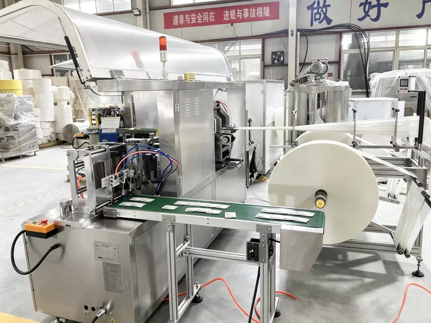Single Sachet Wet Wipes Machine with Four Side Sealing System