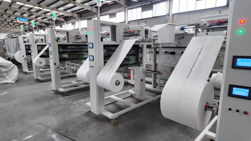 20 Line Wet Wipes Production Line with Automatic Docking Materials Function 20 Line Wet Wipes Production Line with Automatic Docking Materials Function