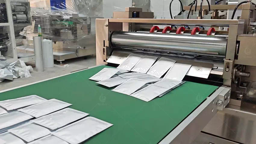 Automatic Individually Wrapped Wet Wipes Machine Automatic Individually Wrapped Wet Wipes Machine
